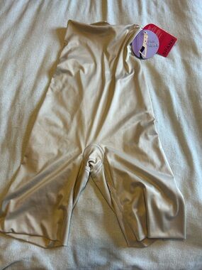 Spanx High Waist smoother short size Small NWT